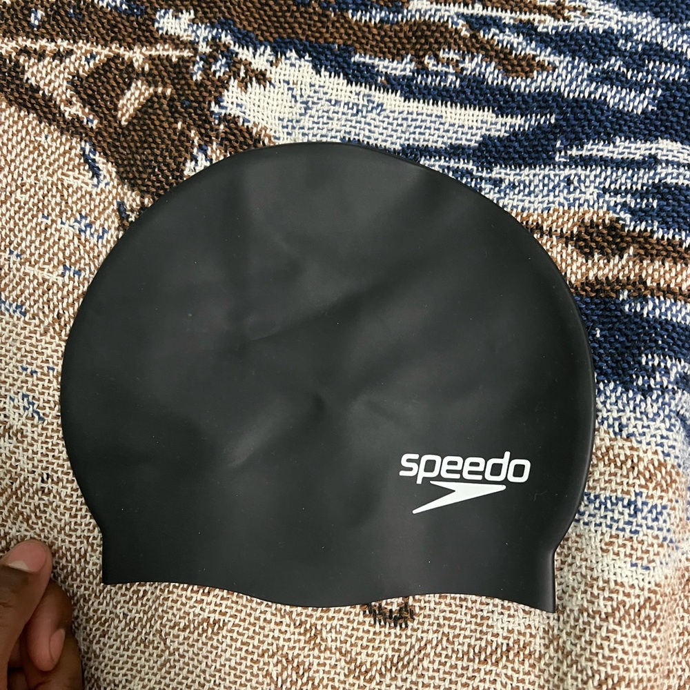 Speedo Silicone Long Hair Swim Cap - Black UNISEX add to bundle